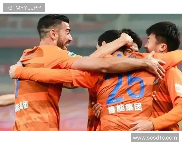 上港后备队与鲁能后备队激战正酣谁能在青训对决中脱颖而出