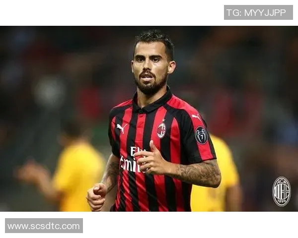 塞维利亚正式官宣签下AC米兰前锋苏索，加强锋线实力