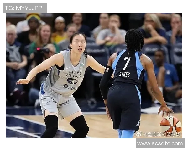 亚特兰大女篮迎战洛杉矶火花争夺季后赛关键胜利