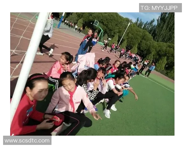 蒙特瑞与扎卡特卡斯的激烈对决展现足球魅力与团队精神 蒙特瑞与扎卡特卡斯的激烈对决展现足球魅力与团队精神