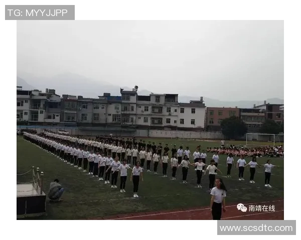 龙山二中足球比赛精彩直播全程回顾与精彩瞬间分享 龙山二中足球比赛精彩直播全程回顾与精彩瞬间分享