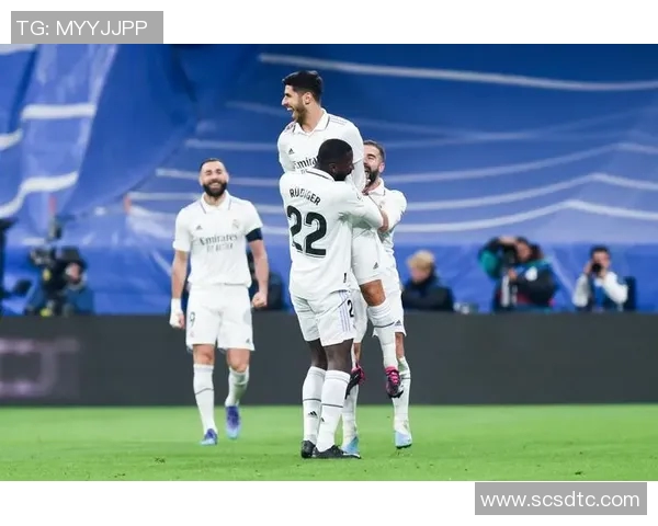 巴伦西亚对阵皇马精彩比赛录像回顾与分析分享